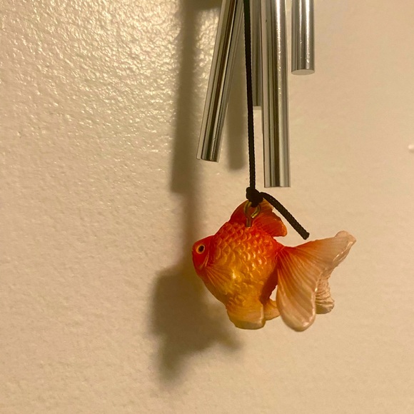 Antique cat and fish  wind chime - Picture 5 of 8